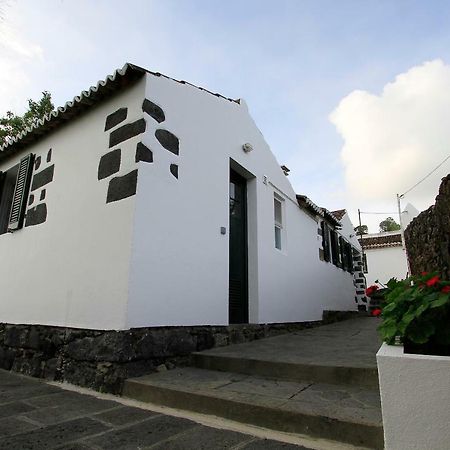 Monserrate - Galera Cottage Caloura Eksteriør billede