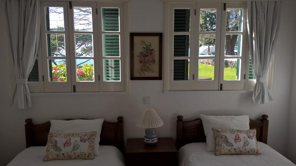 Monserrate - Galera Cottage Caloura Eksteriør billede