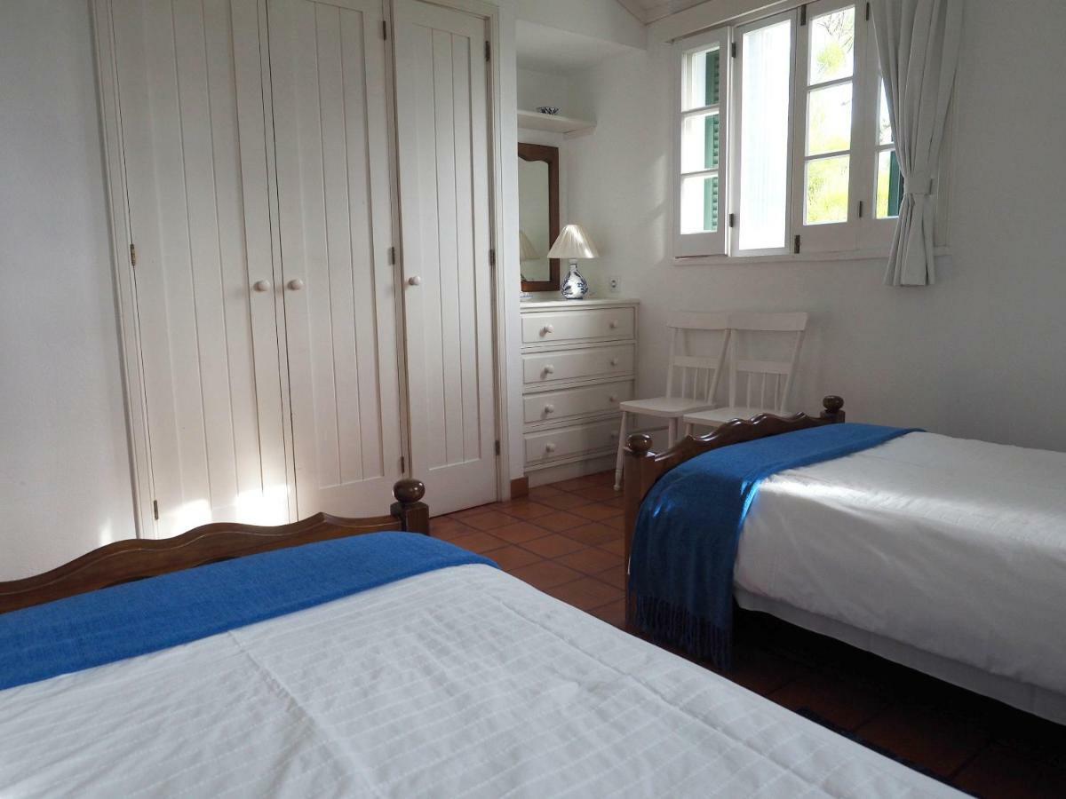Monserrate - Galera Cottage Caloura Eksteriør billede